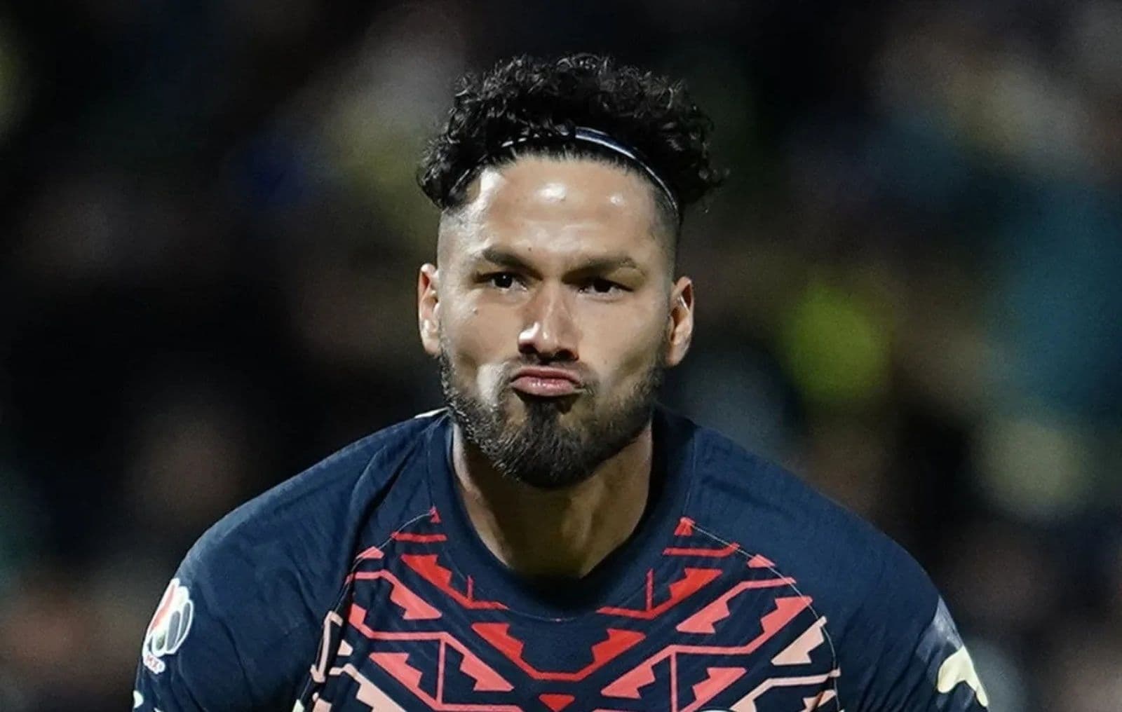 Parece que Bruno Valdez le quiere complicar la vida al América.