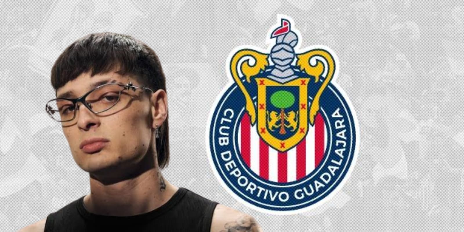 Peso Pluma junto al escudo de Chivas / FOTO ROLLING STONE