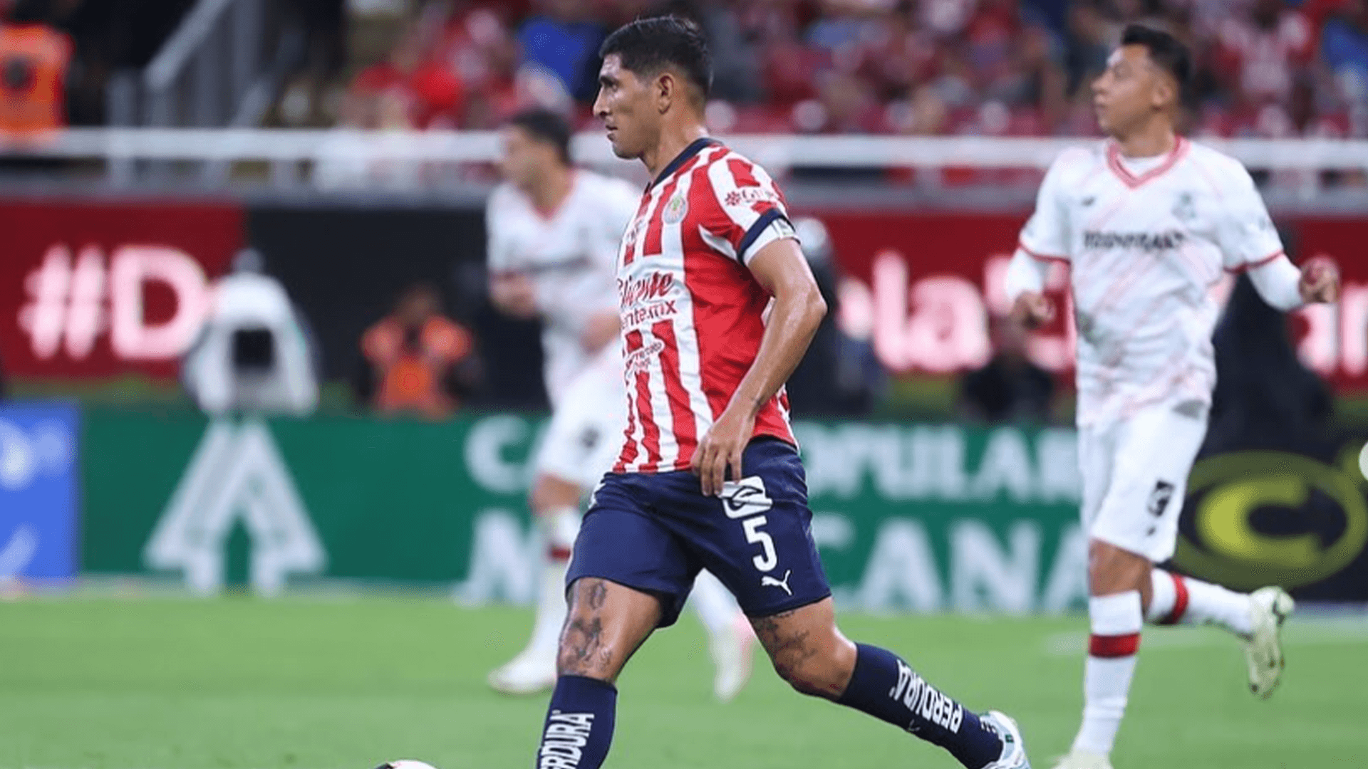 Pocho Guzmán podría salir en el mercado de fichajes invernal | Foto: @pochoguzman95