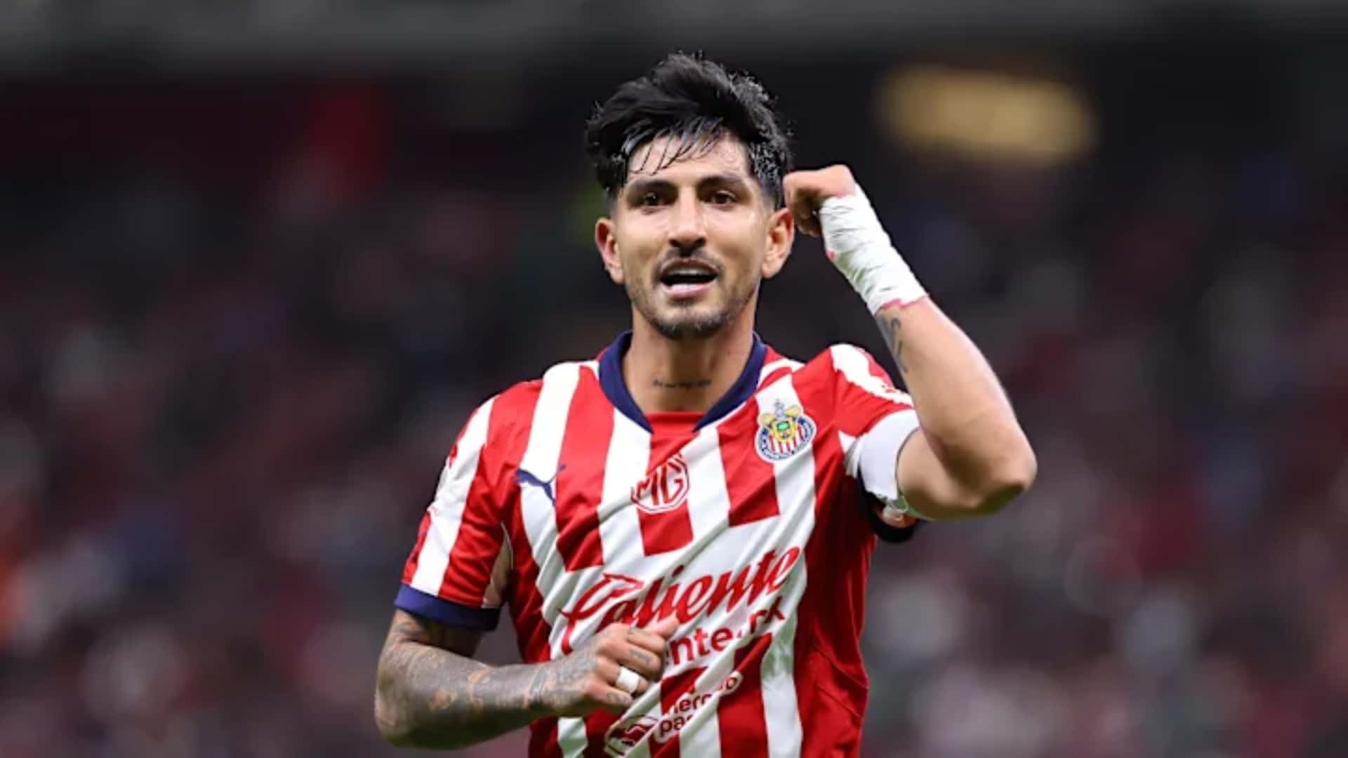 Pocho Guzmán sería ficha de intercambio por otro jugador | Foto: 90min