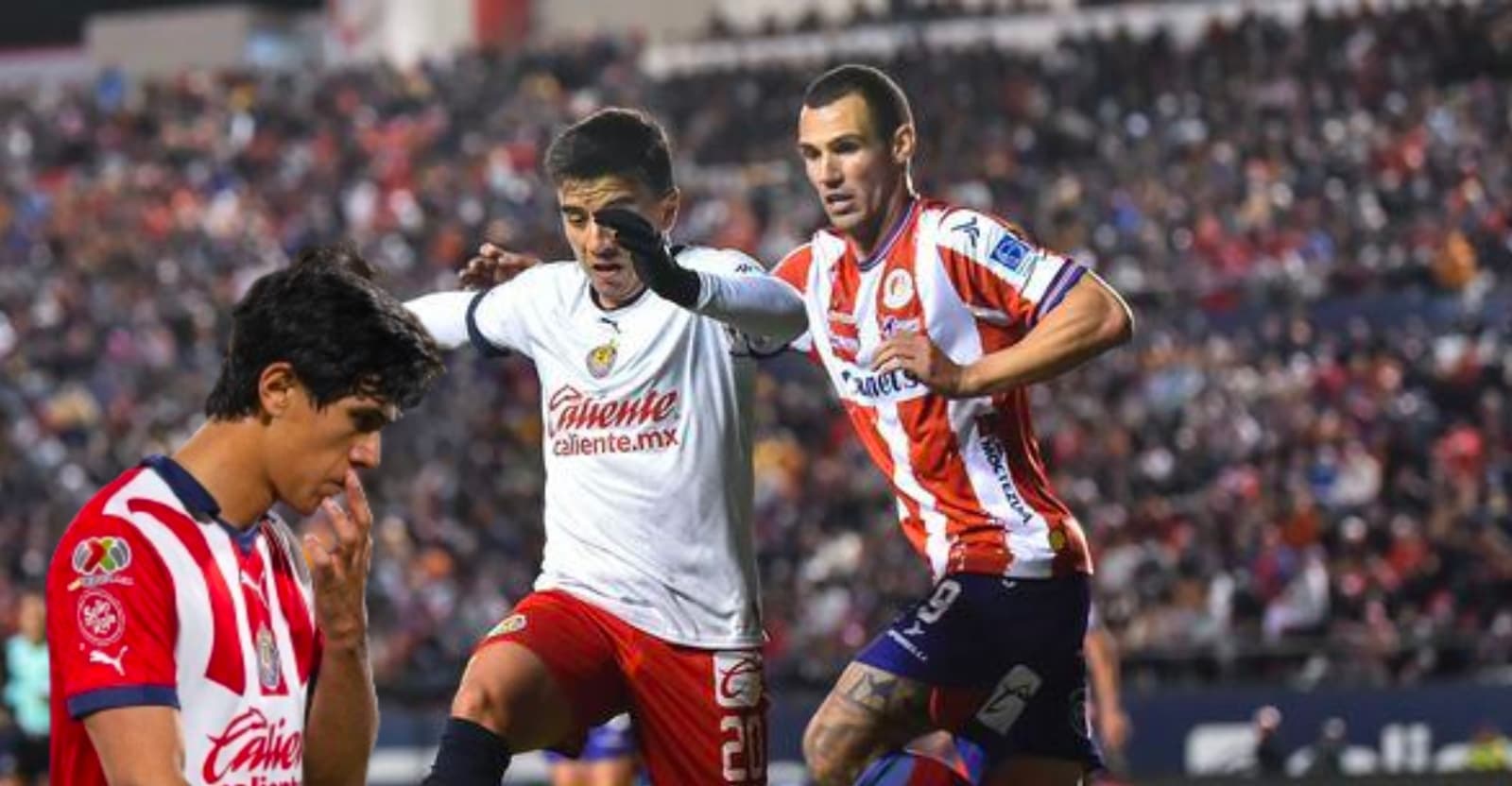 Previo al Atlético San Luis vs Chivas, reciben malas noticias de José Macías