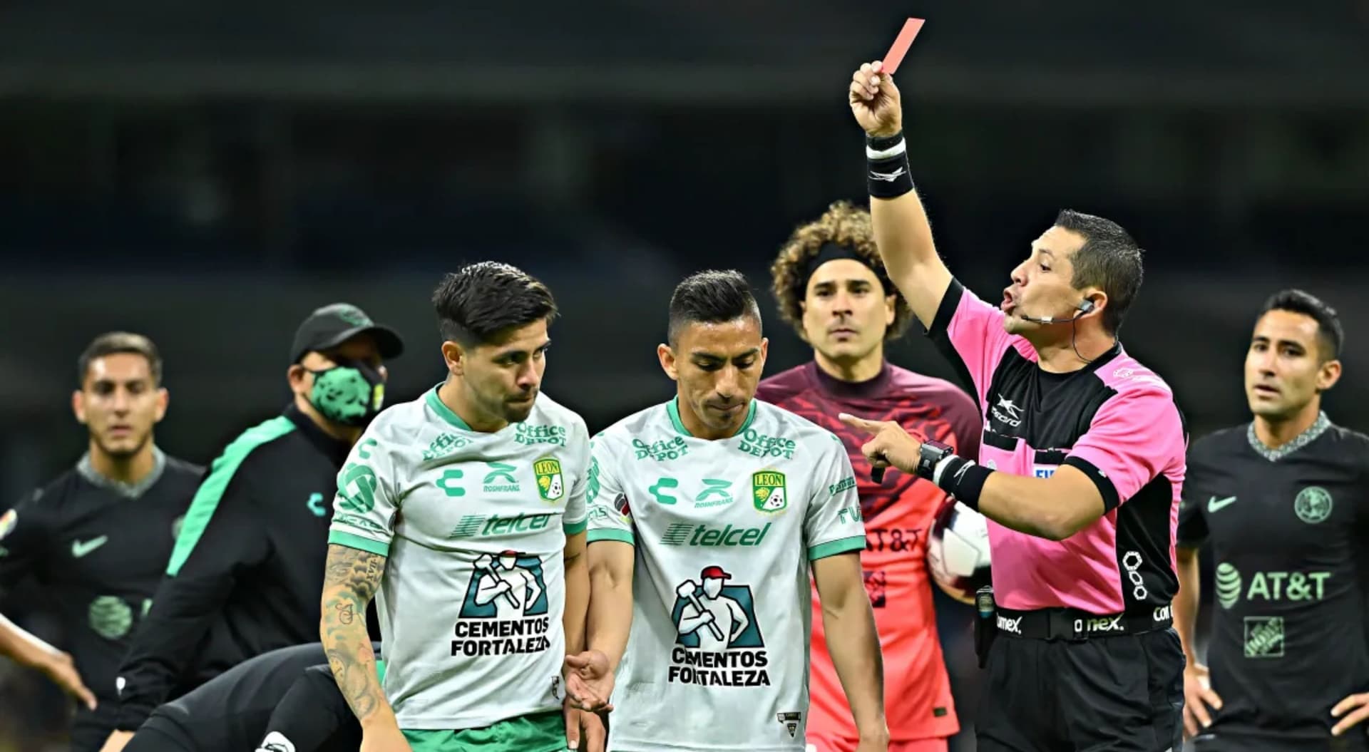 Renato Paiva deberá trabajar para que sus futbolistas sean más disciplinados