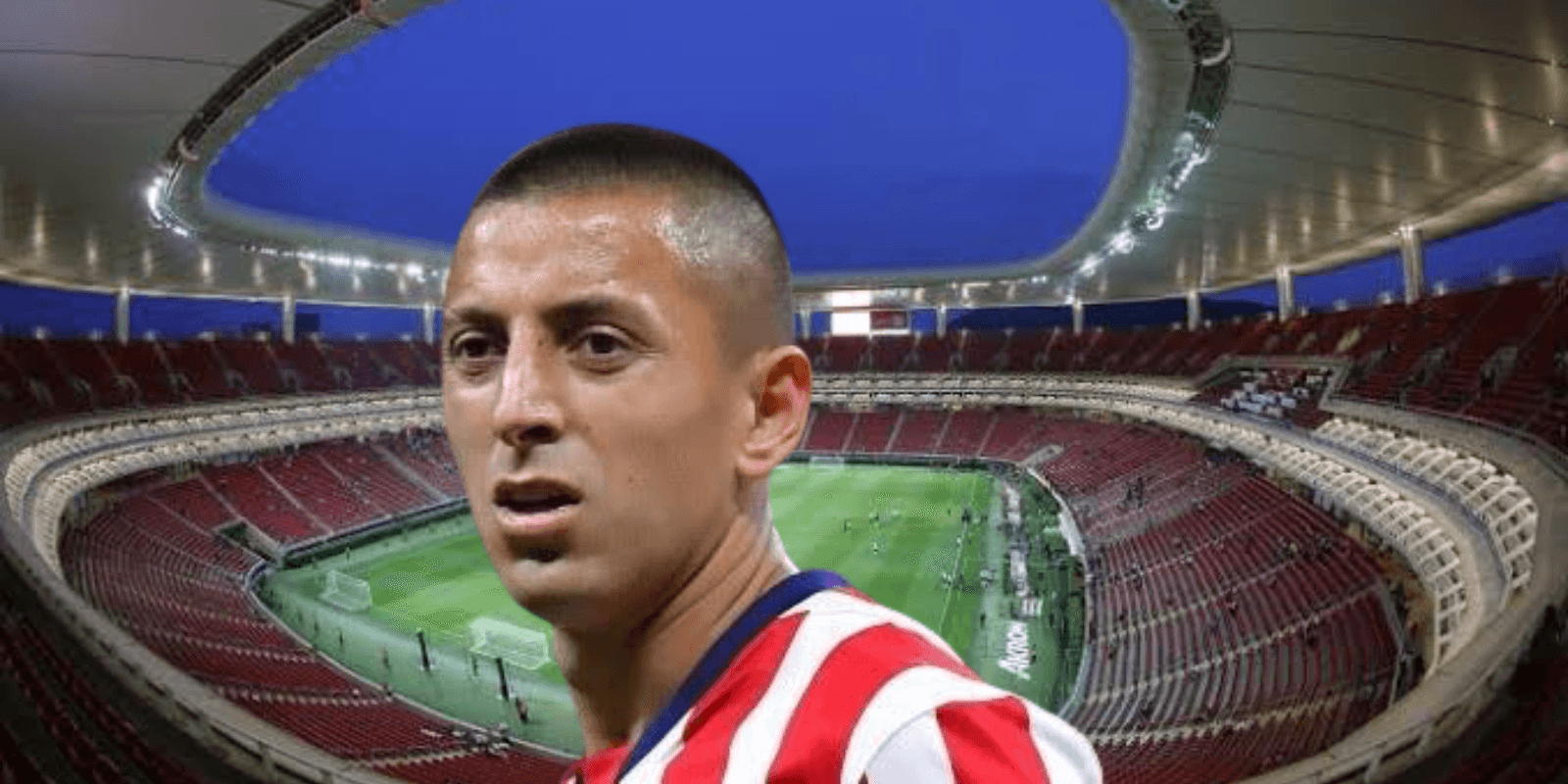 Roberto Alvarado en el Estadio Akron / FOTO SOY FUTBOL