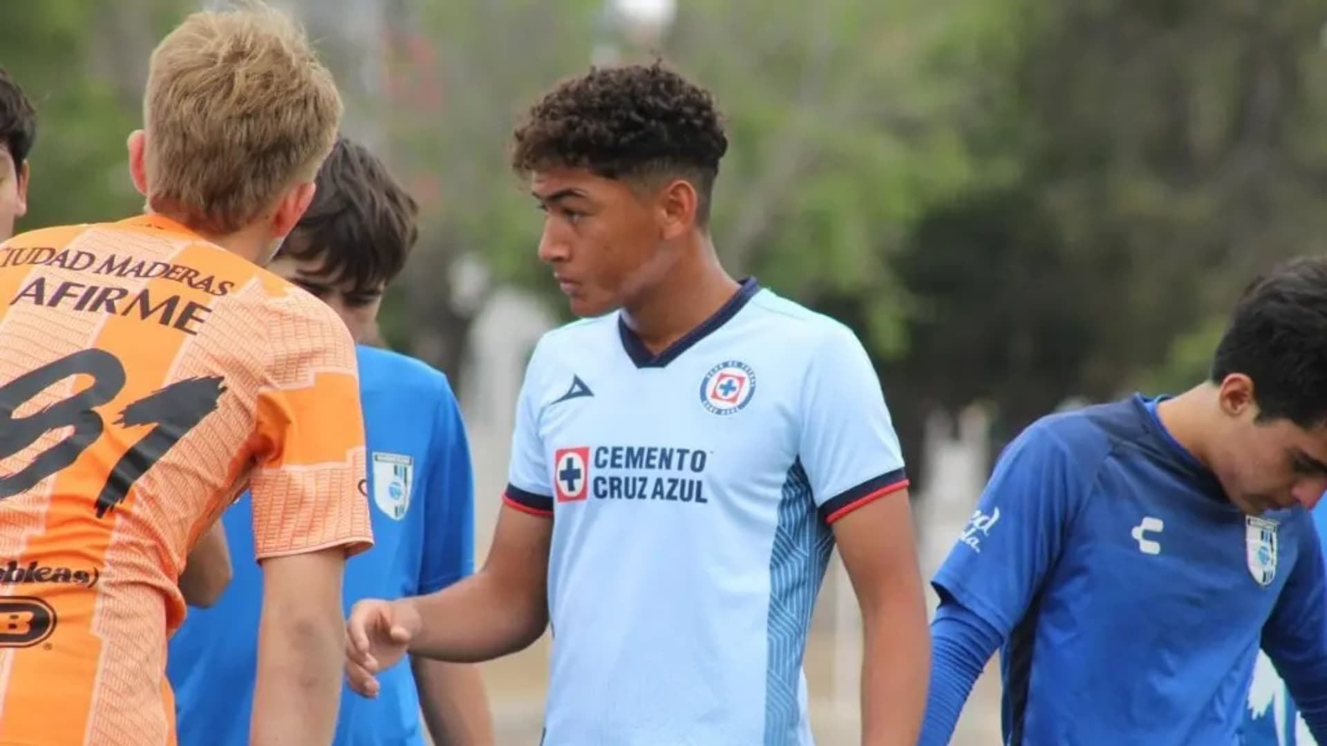 Rubén Said Uscanga Cruz durante un encuentro de las fuerzas básicas del Cruz Azul (Foto: Xeu Noticias).