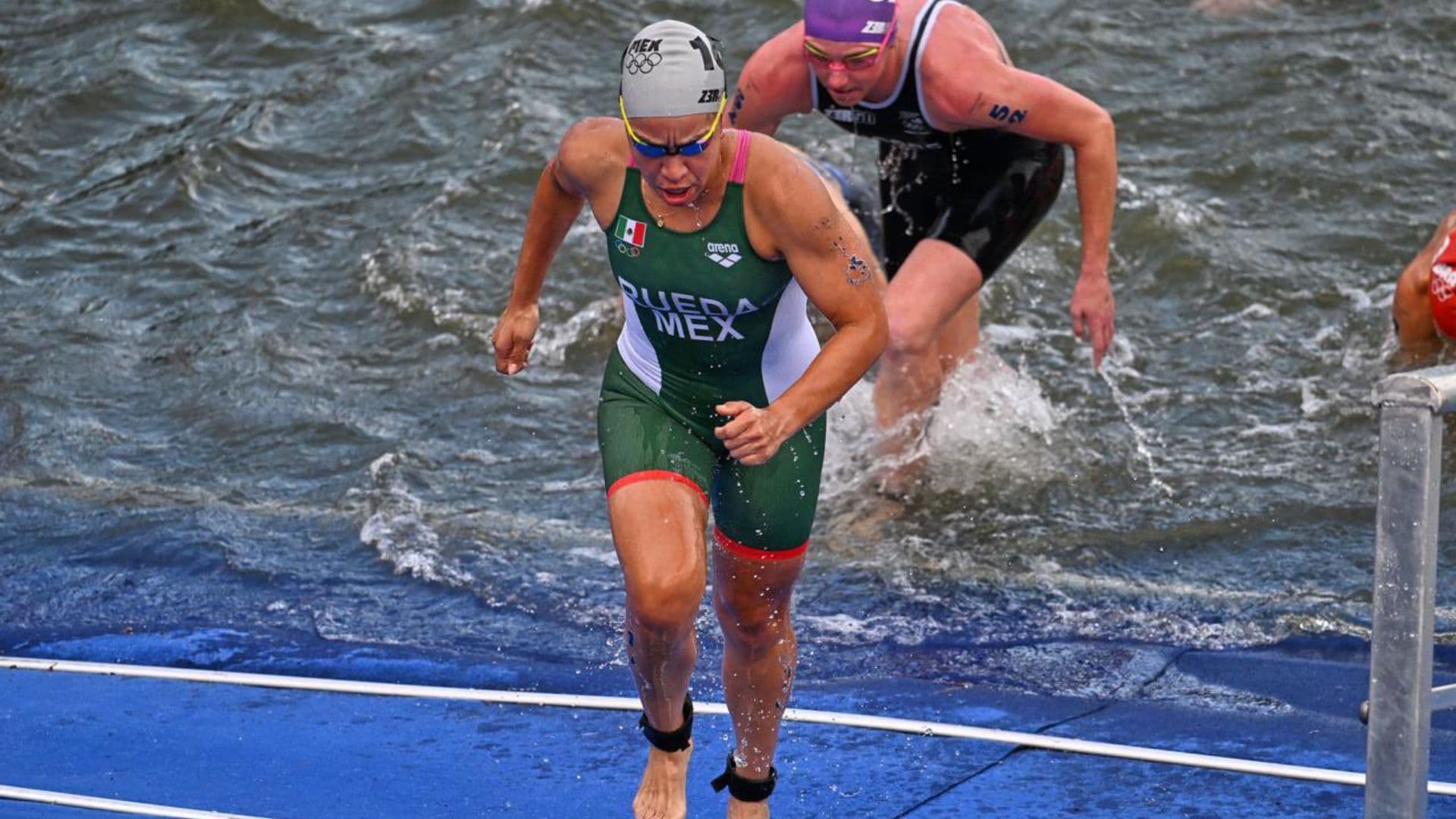 Rueda en el Triatlón individual. (Foto: Comité Olímpico de México)