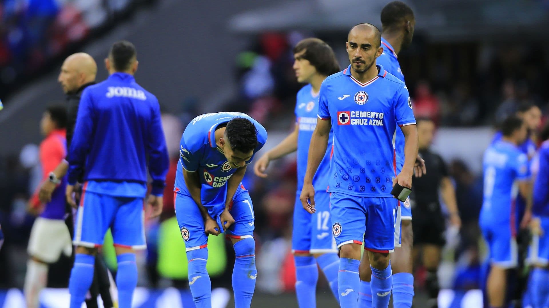 Se apuntan más nombres para el banquillo celeste