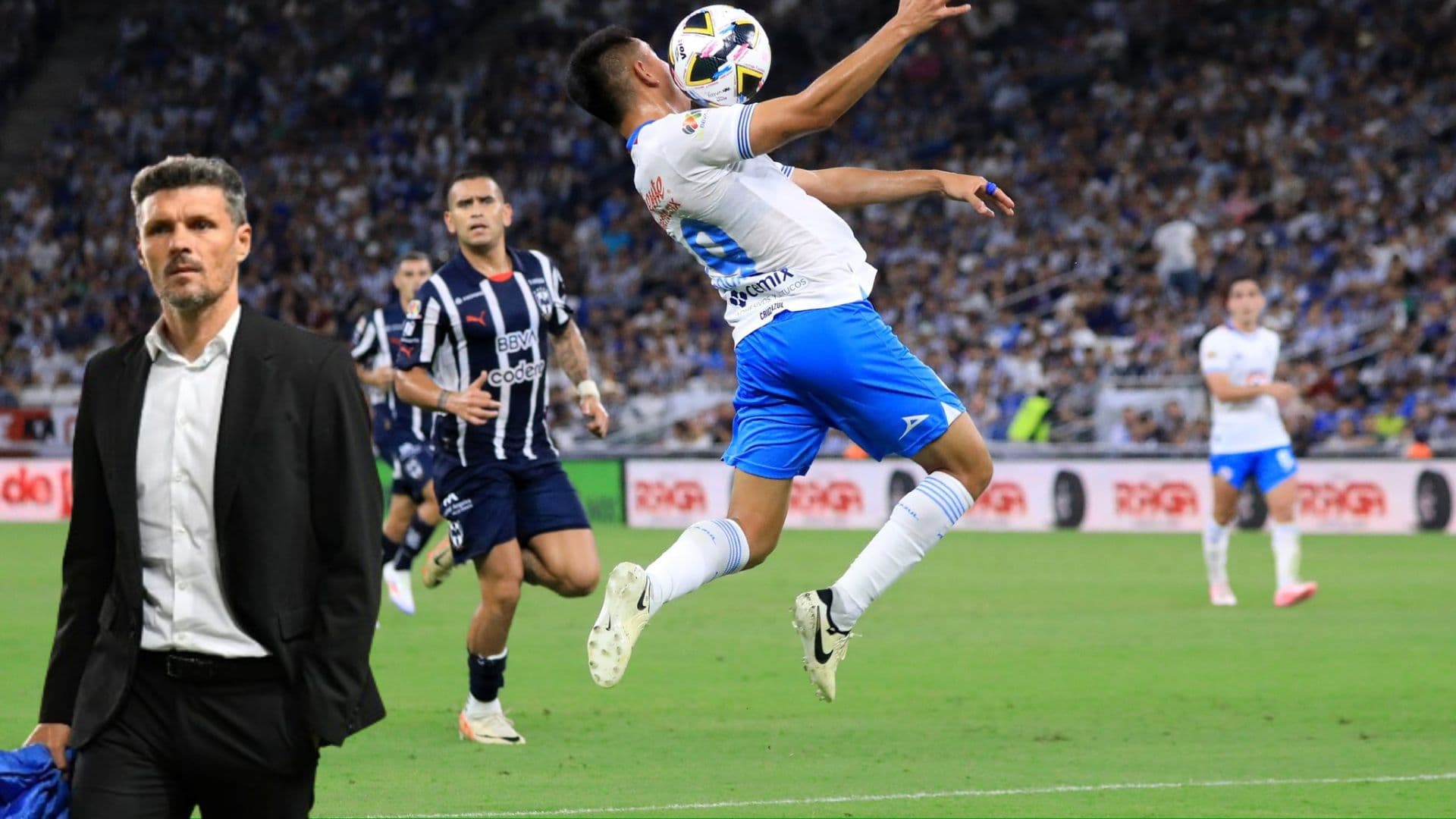 Tanto Ortiz en el Cruz Azul vs Rayados