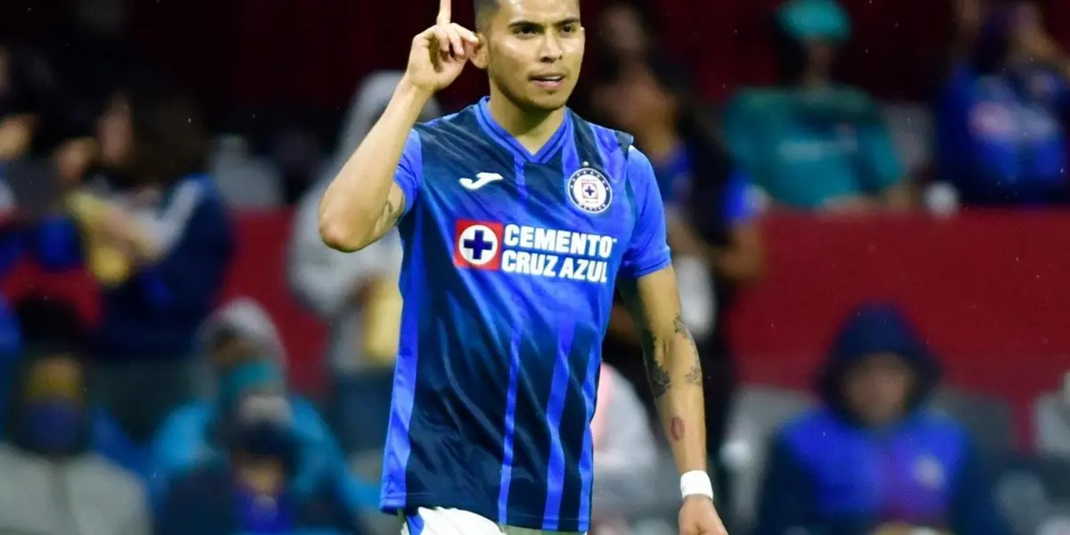 Todo indica que Orbelín Pineda disputó el día de ayer su último encuentro con Cruz Azul luego de quedar eliminados en el Apertura 2021 y su inminente salida al futbol europeo.