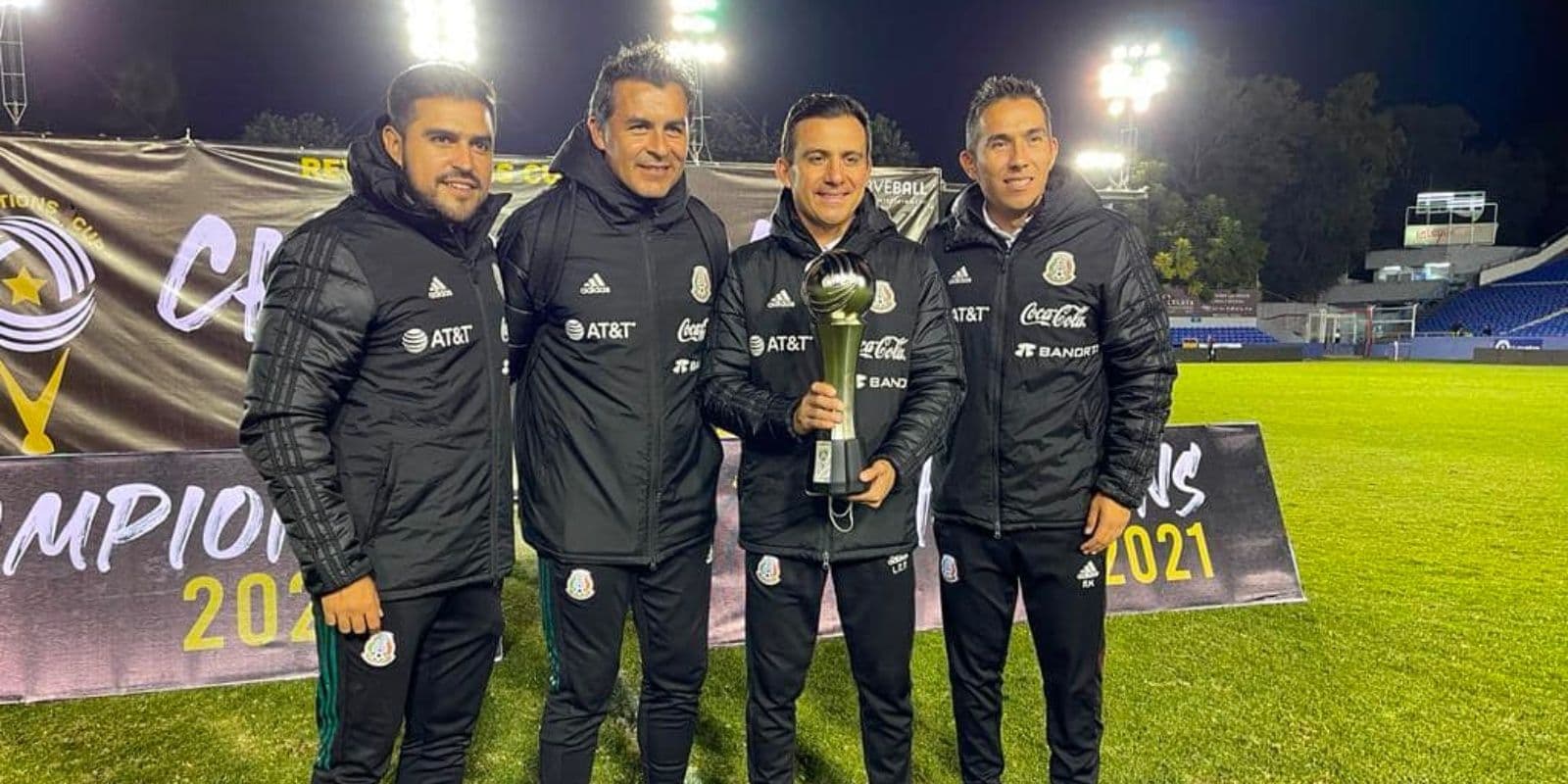 Tras su paso en las inferiores del Tri, ahora podría salir de la selección