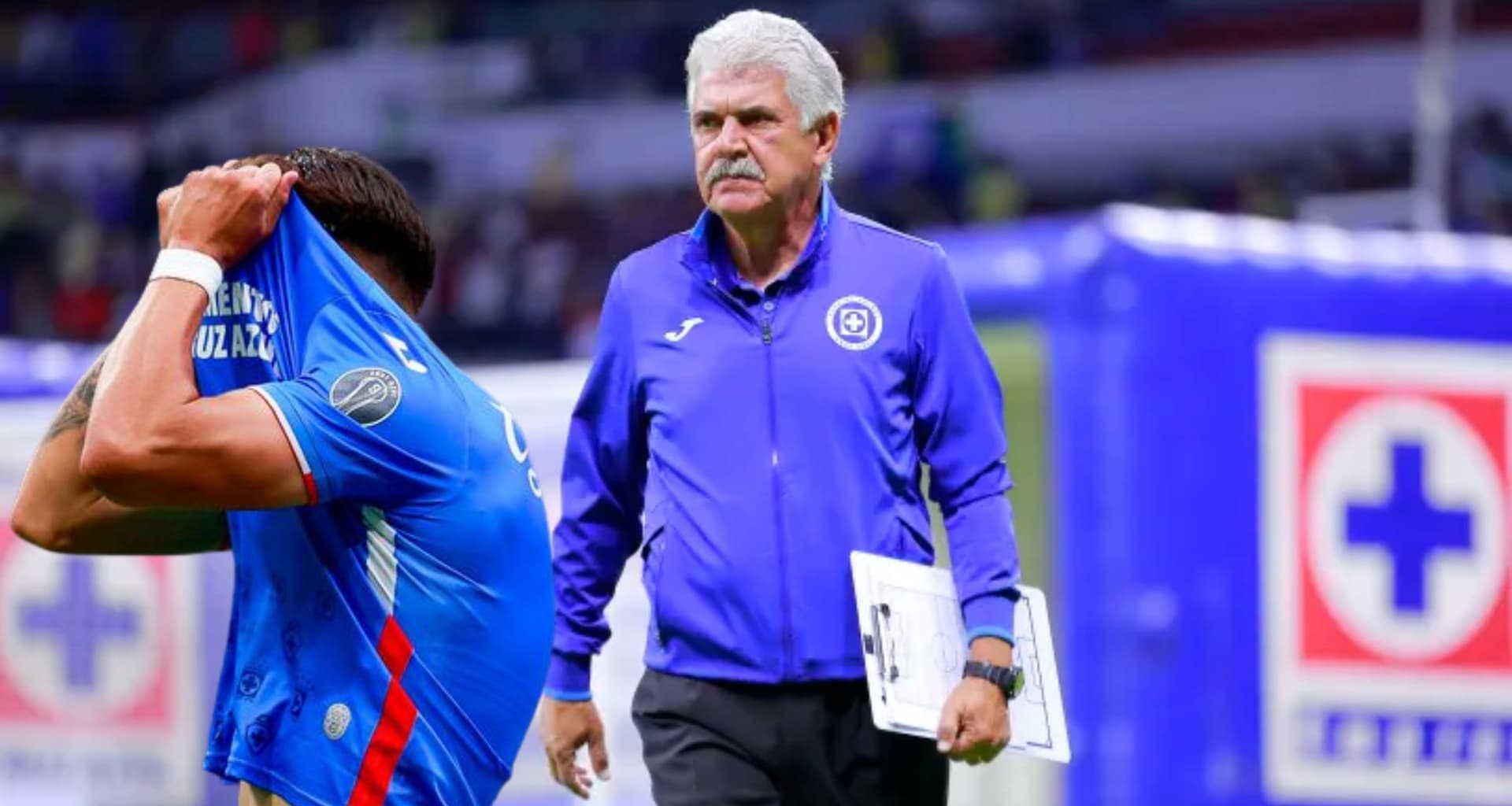 Tuca no es más DT de La Máquina y dos futbolistas sufrirían las consecuencias.