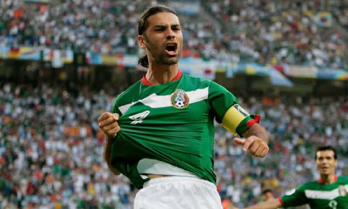 Uno de los nombres históricos del balompié azteca tiene una larga carrera en los Mundiales.