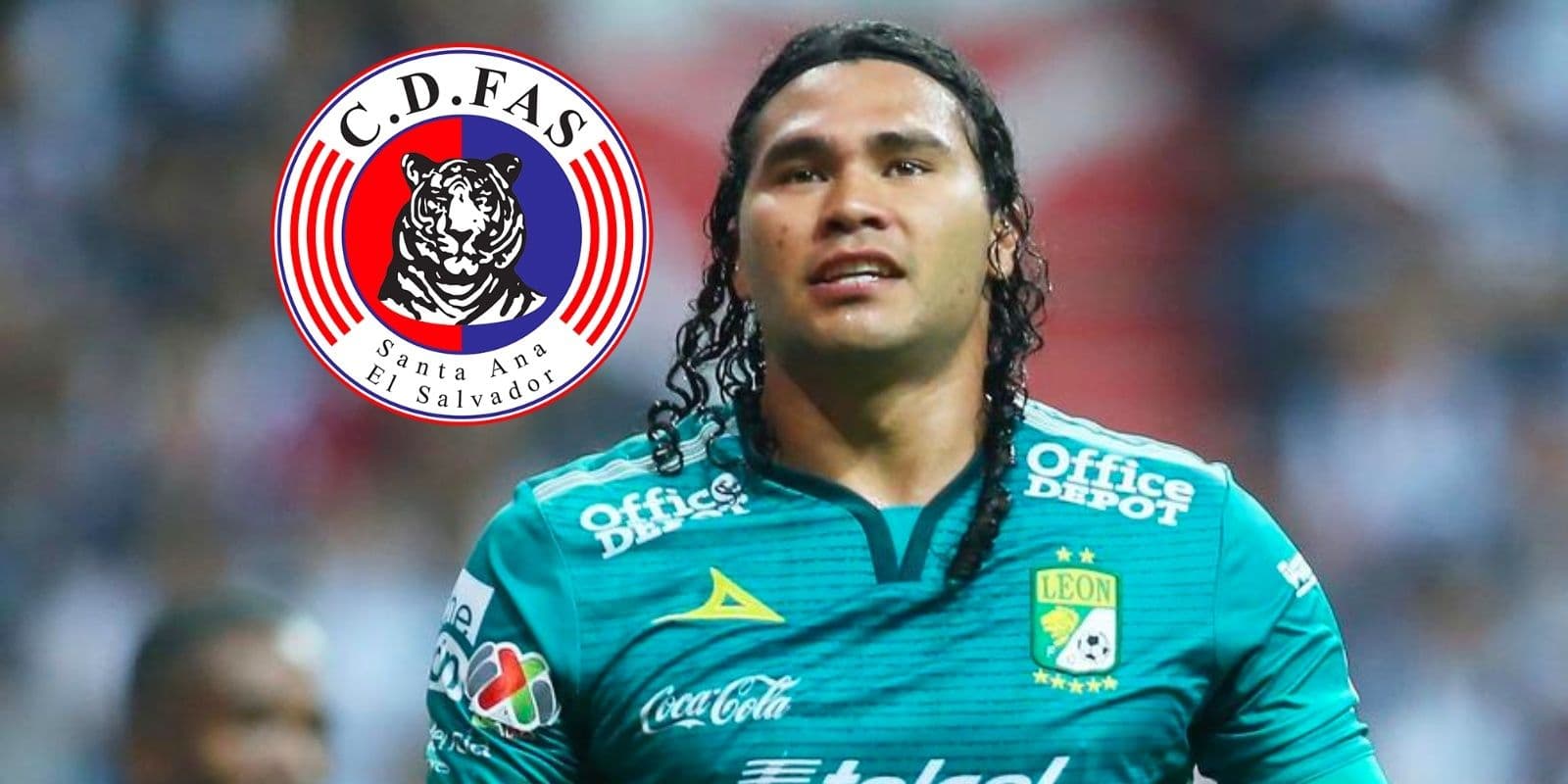 Usuario en Twitter habla del parecido de Gullit Peña a un luchador profesional