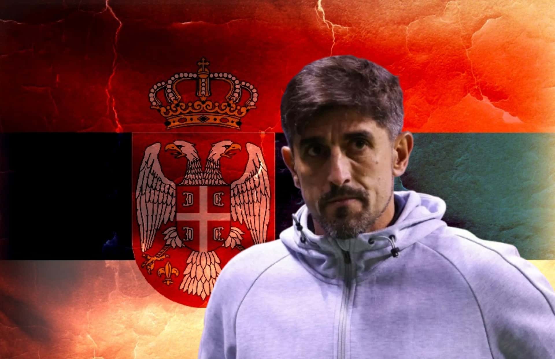 Veljko Paunovic y bandera de Serbia/ Foto The Ultimate Cultural.