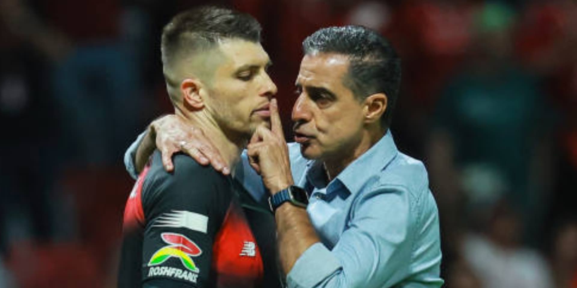 Volpi consolado tras fallar 2 penales en el Toluca vs Cruz Azul / Foto: Getty Images