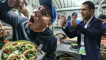 Youtuber comiendo tacos en un sitio de la Ciudad de México / El Universal 