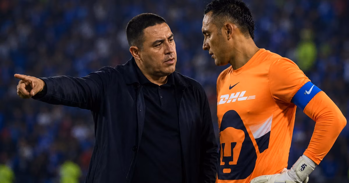 Efraín Juárez no quería que Keylor Navas diera entrevista a TUDN tras finalizar la final entre Cruz Azul y Pumas