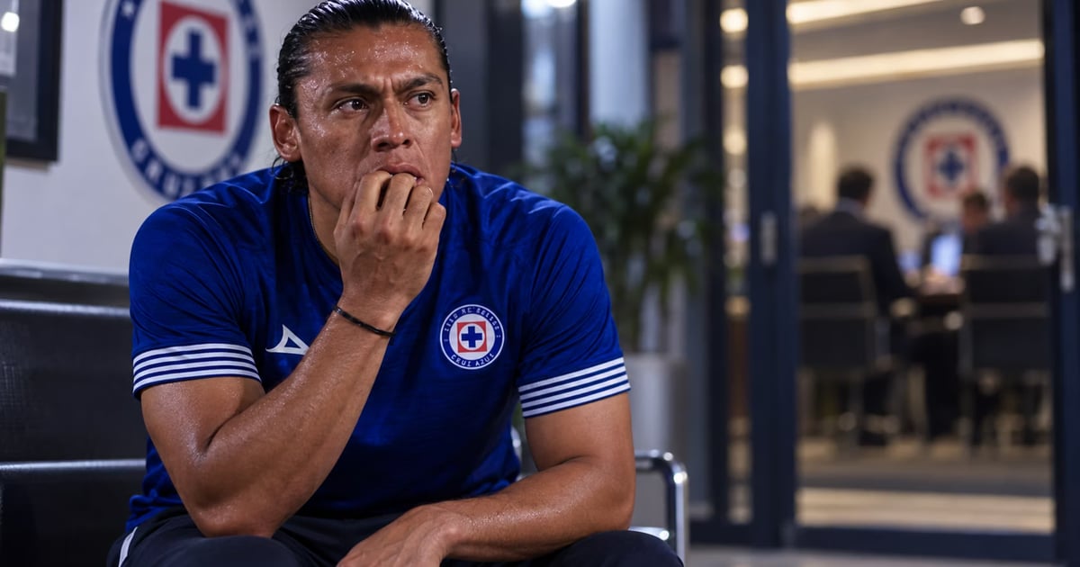 Cruz Azul decide el futuro de Joel Huiqui en medio de los rumores de su ...