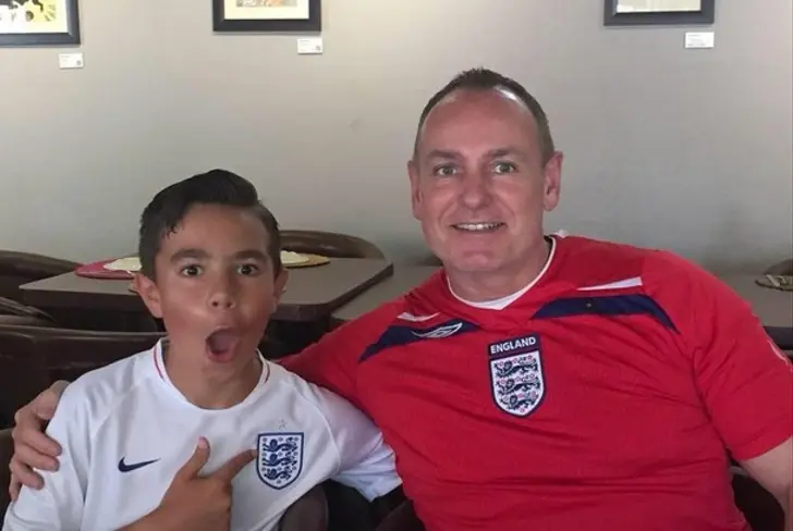Brandon Brocksom cuenta con la nacionalidad inglesa gracias a su padre