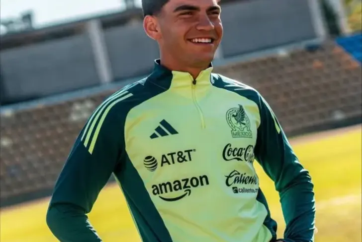 El joven mediocampista ya sabe lo que es portar los colores del cuadro nacional.