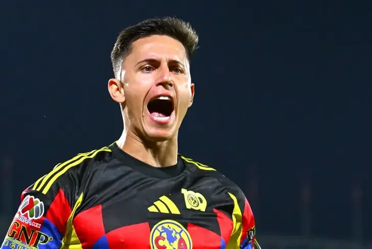 El jugador azulcrema pasó a ser uno de los mejores pagados.