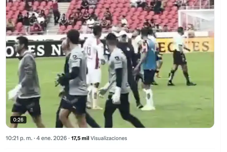La afición de Chivas reacciona en redes al gesto de Gabriel Milito