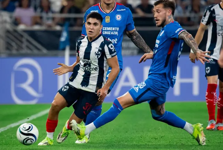 Cristian Reyes apunta a ser titular nuevamente ante la baja de Canales