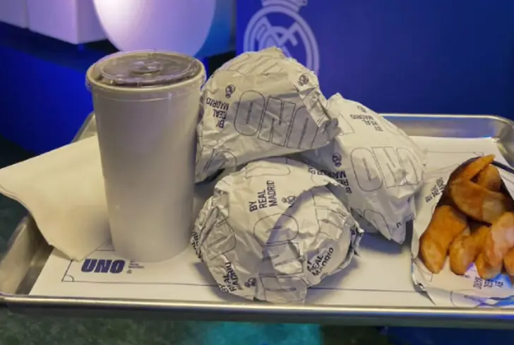 Comida que se sirve en restaurante de Hugo Sánchez