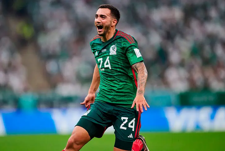 Luis Chávez ha sido uno de los jugadores que han estado en la carpeta del Rebaño Sagrado