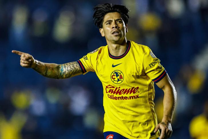 Dávila en su debut con América / Foto: Luis Garduño 