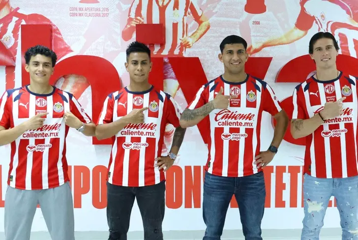 Los fichajes de Chivas en el 2025 lograron acoplarse al XI titular de Milito