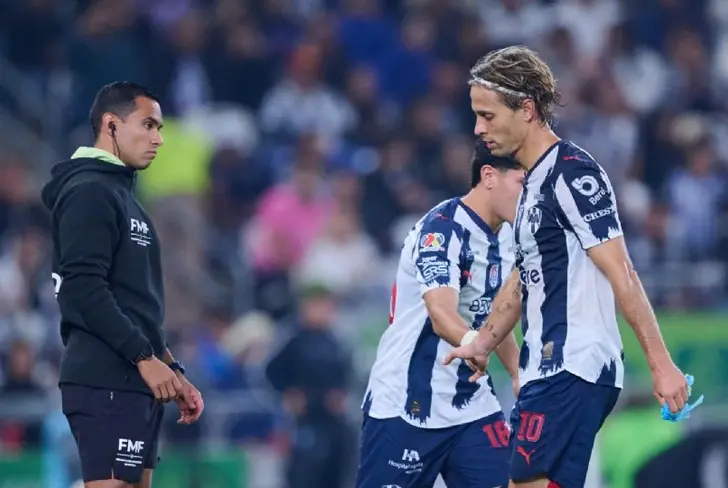Sergio Canales sería una de las bajas más importantes de Rayados para el mercado veraniego