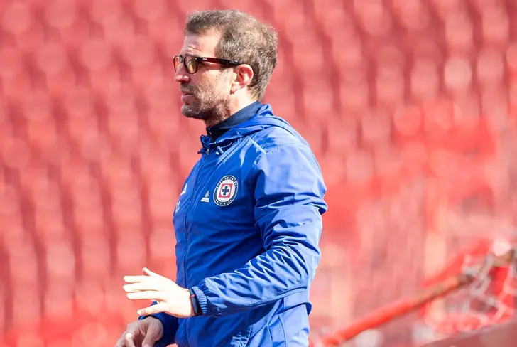 Iván Alonso tenía a Gabriel Milito como el candidato número uno para reforzar el banquillo cementero