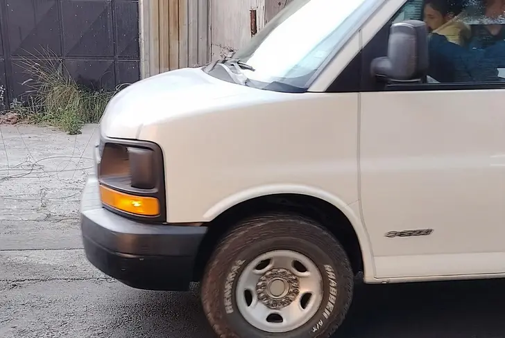 El auto en el que llega el fichaje azulcrema.