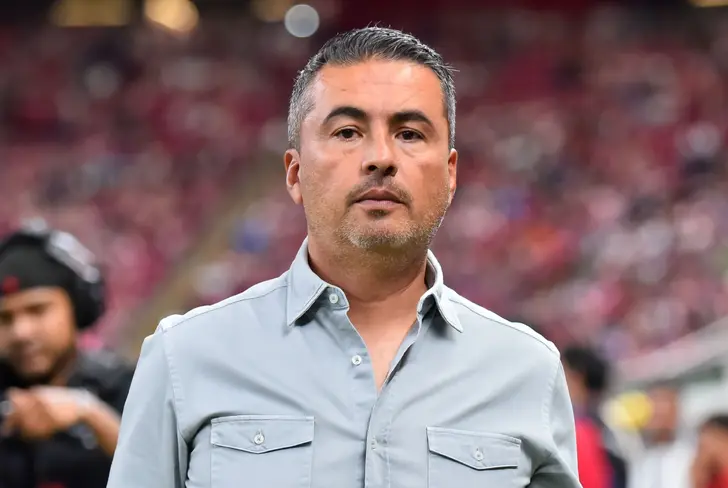Arturo Ortega y su papel en Chivas dividió opiniones en la afición rojiblanca