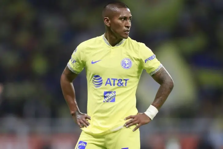 La deuda del cuadro de la comarca con el América fue por el peruano.