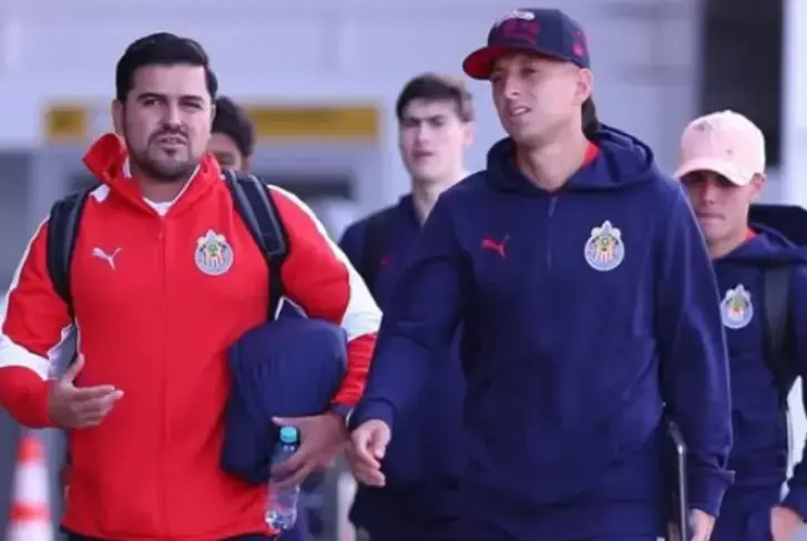 Luis Piñon junto a Roberto Alvarado