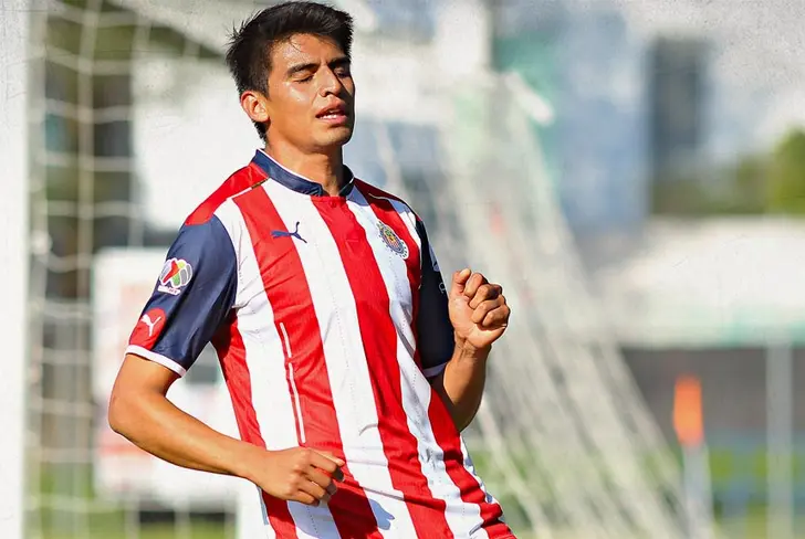 Guillermo Martínez no logró convencer a Matías Almeyda en su paso por Chivas