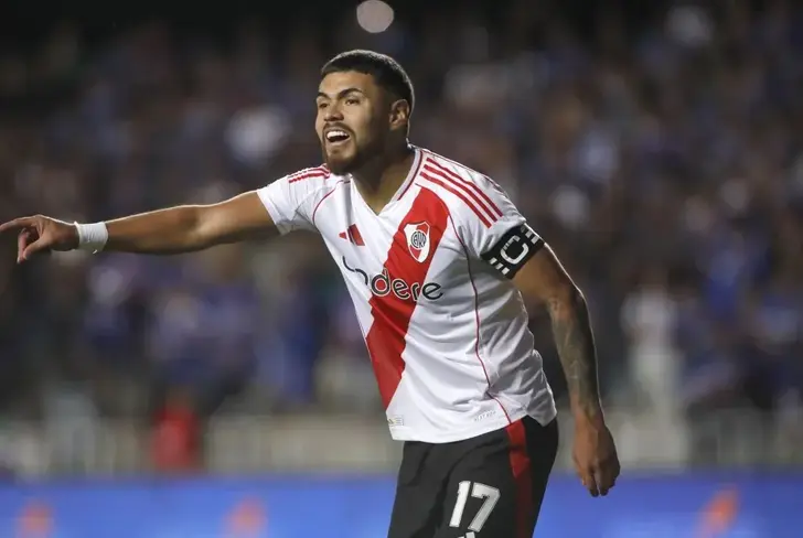 Rayados sondea el fichaje de Paulo Díaz para reforzar su defensa