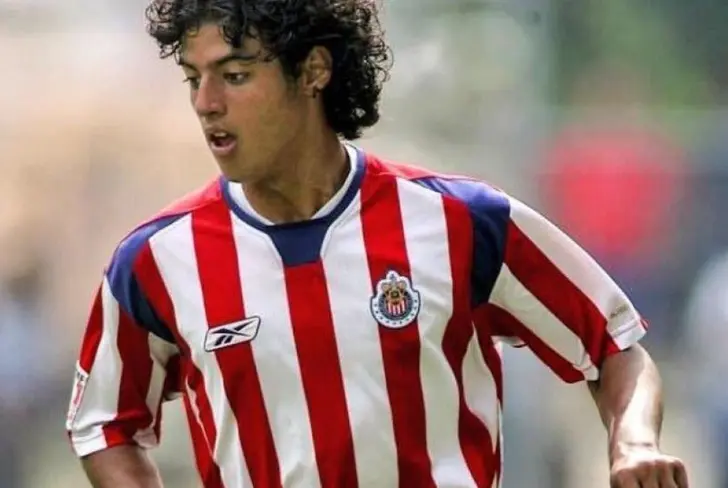 Carlos Vela tuvo un largo paso en las inferiores de Chivas