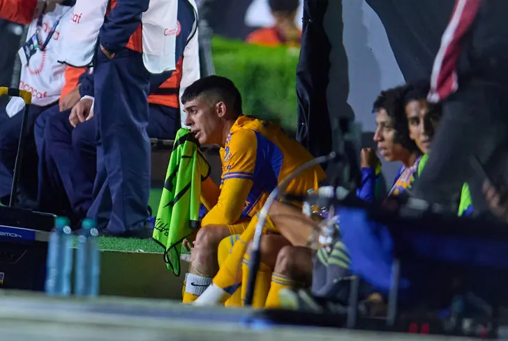 El argentino no salió nada contento después de ser destituido.