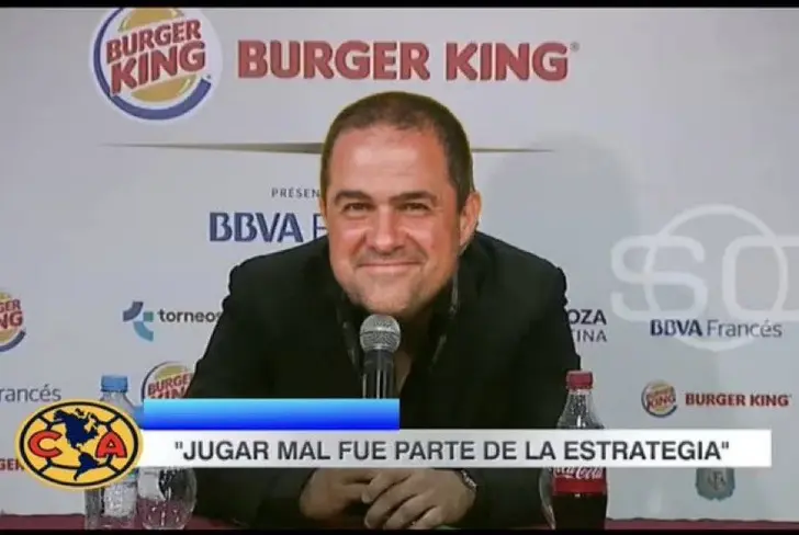 André Jardine se llevó las críticas en los memes