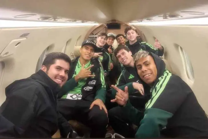 Los jugadores de Chivas se fueron en un vuelo privado en su regreso a Verde Valle