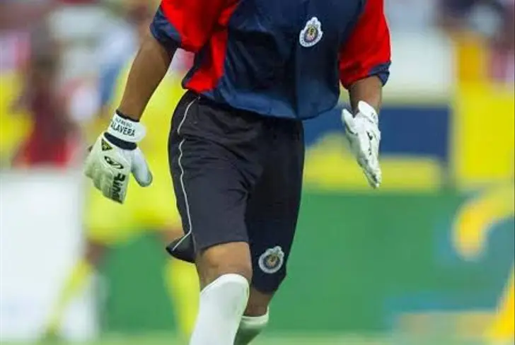 Alfredo Talavera es uno de los grandes arqueros que han surgido en Chivas