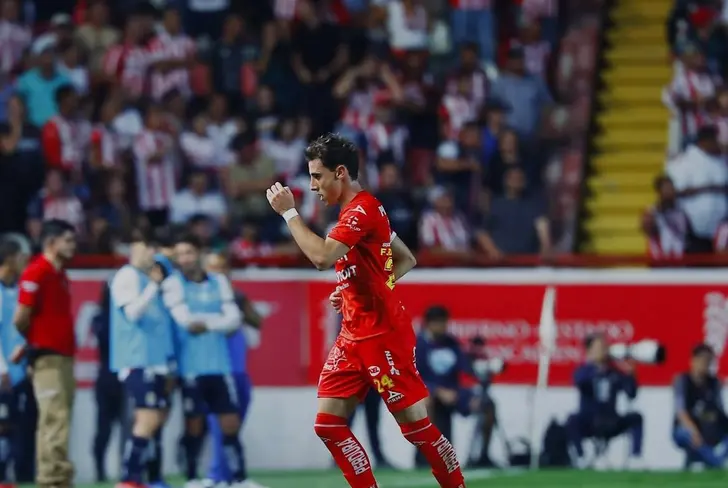 Rossano hizo historia con su triplete de asistencias.