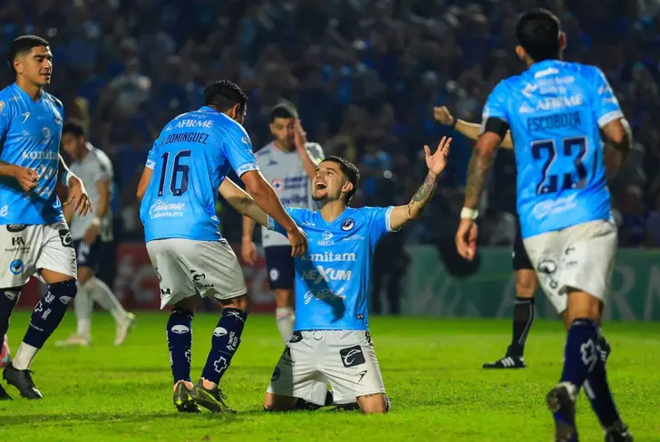 El cuadro cementero se vio sorprendido por un equipo de Liga de Expansión.