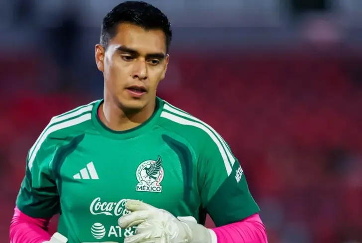 Raúl Rangel apunta a ser el arquero titular del Tri para el Mundial 2026