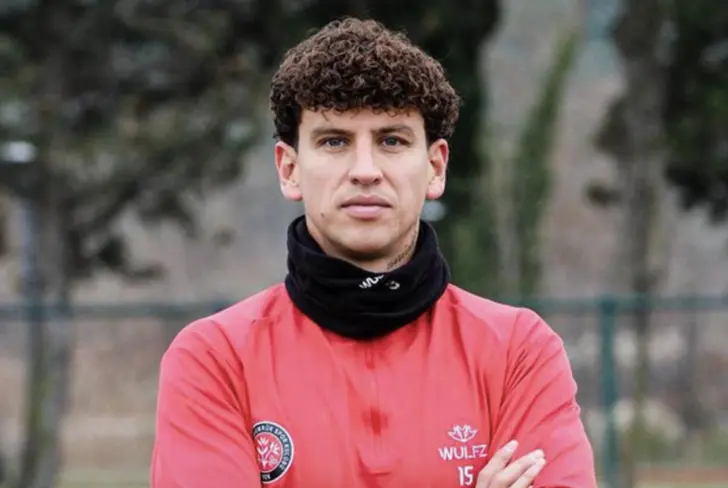 Lichnovsky disputó su primer encuentro con este club el 07 de febrero.
