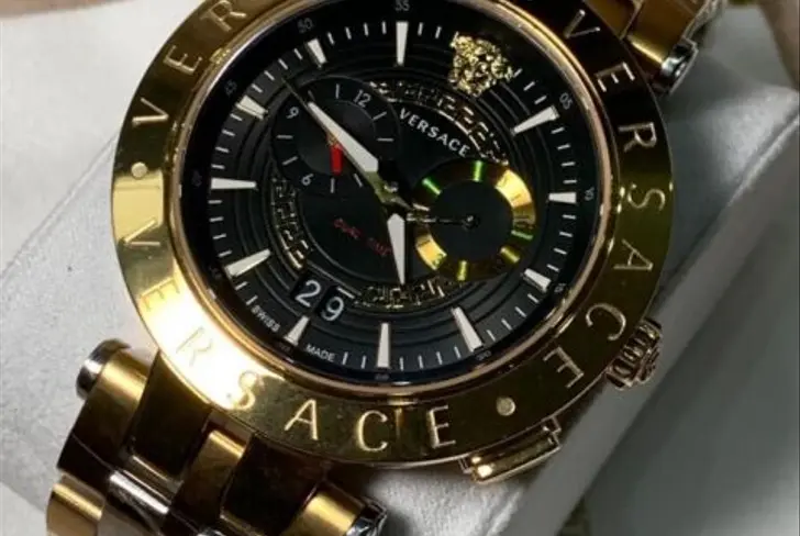 El reloj que Edson Álvarez portó en su homenaje en Países Bajos