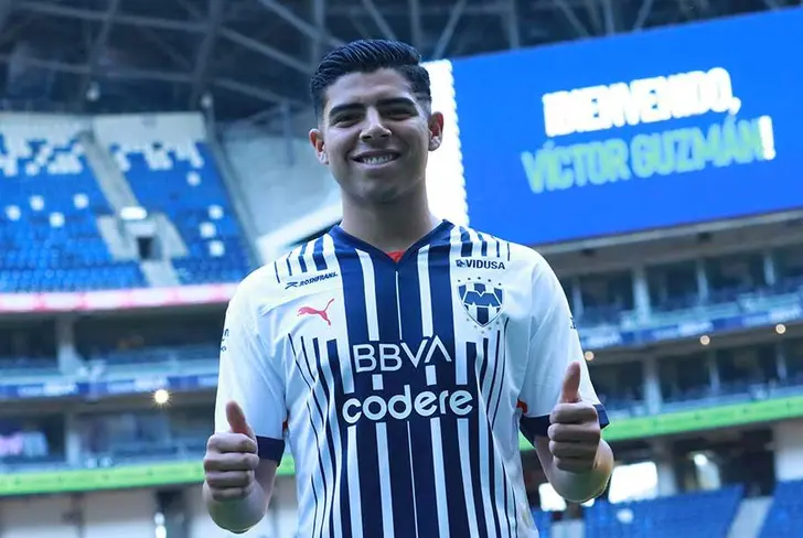Víctor Guzmán podría ser una de las bajas de Rayados para el mercado veraniego