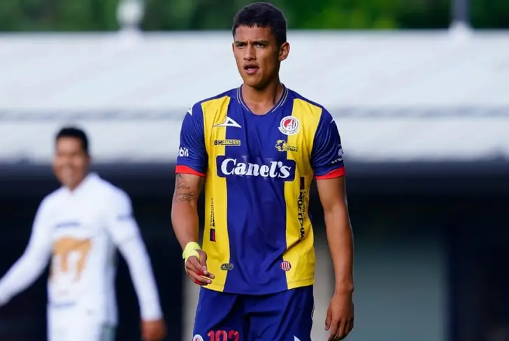 Eduardo Águila ha destacado en Liga MX tras su debut con el Atlético de San Luis